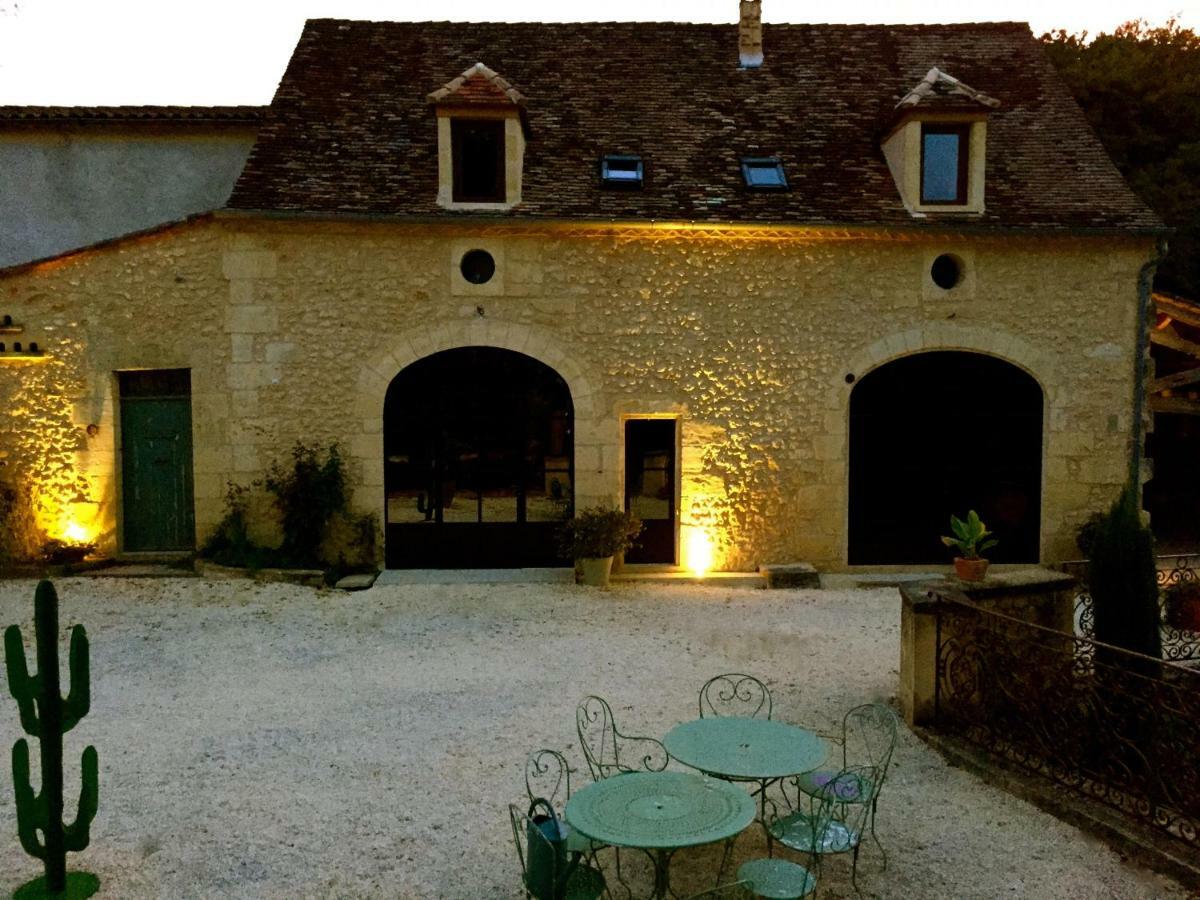 Gite Du Manoir Le Roc Couze-et-Saint-Front Exterior foto